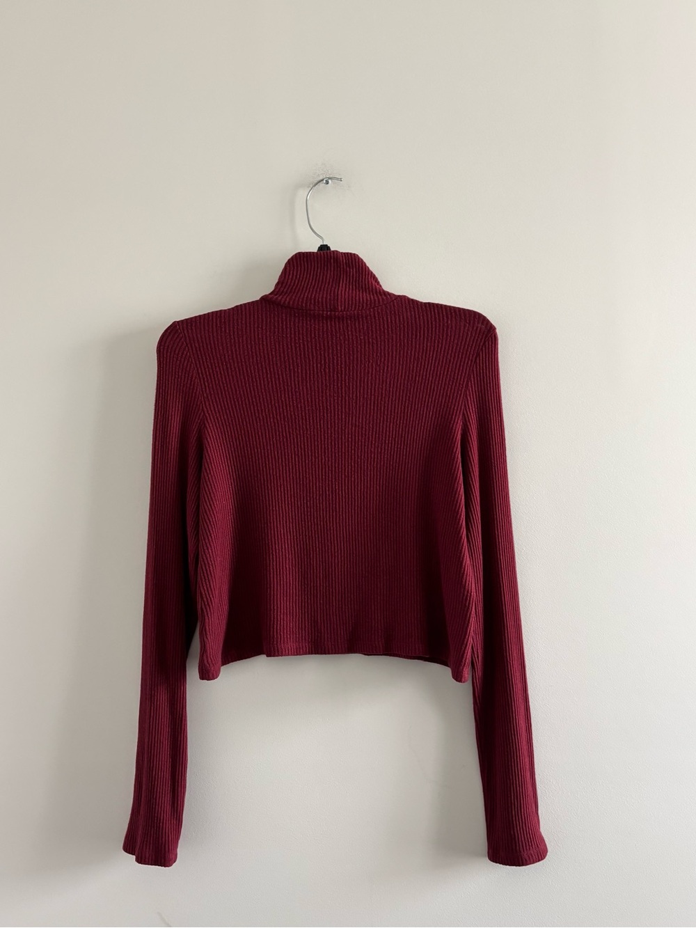 REFORMATION Turtleneck Crop Top Burgundy Ribbed Knit Women M 90s Grunge Preppy - Picture 2 of 11